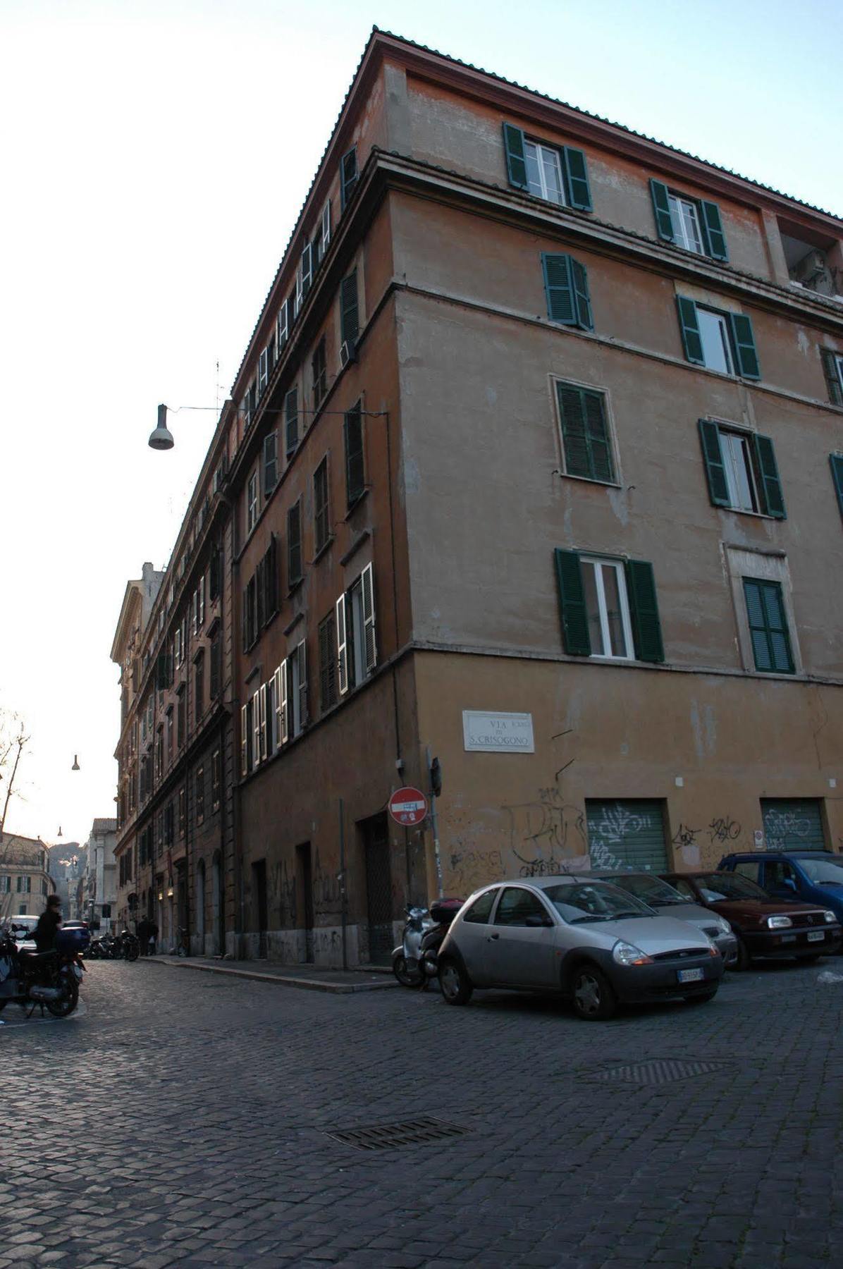 Wrh Trastevere Рим Екстер'єр фото